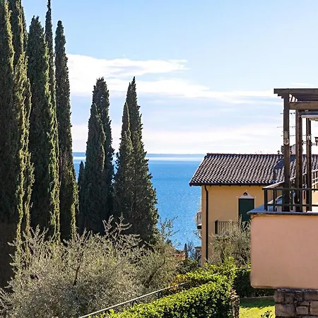 Al Vittoriale Apartmán